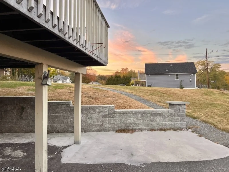 Photo of 7 River Rd