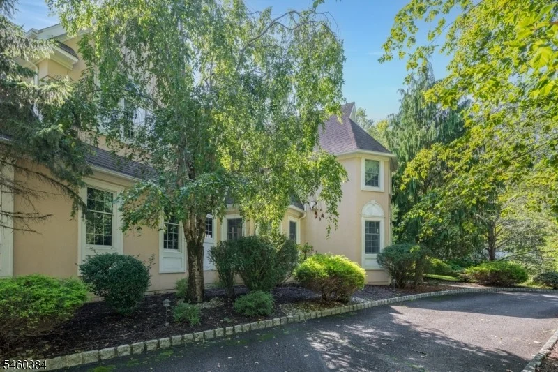 Photo of 16 Trinity Pl