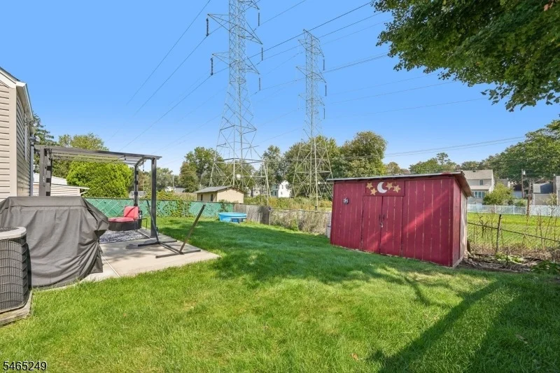 Photo of 17 Bryant Ave
