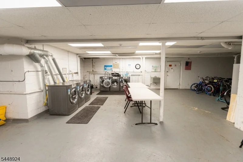 Photo of Unit E at 355 River Road