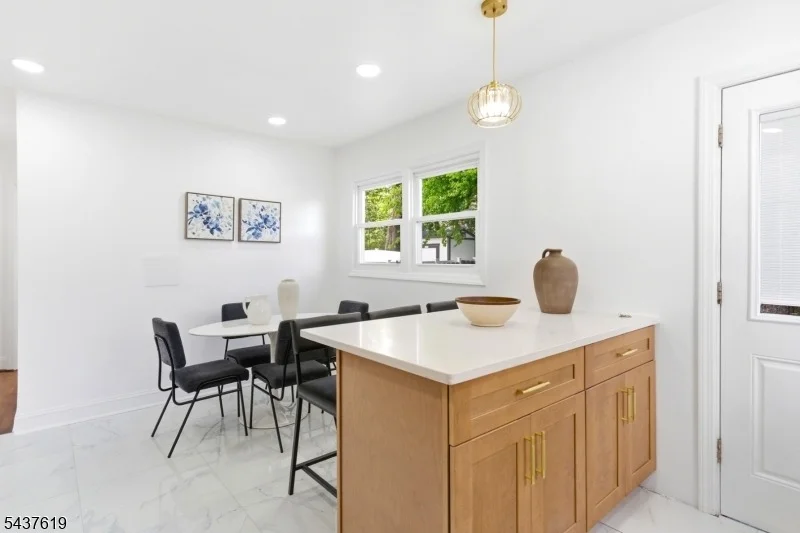 Photo of 135 Kenzel Ave