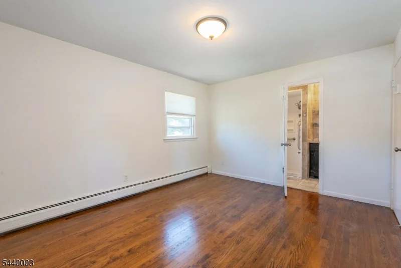 Photo of 8 Kennedy Dr