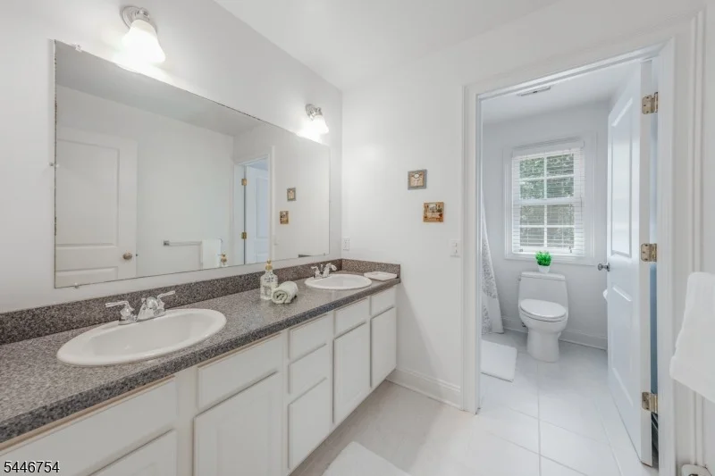 Photo of 53 Maple Ave