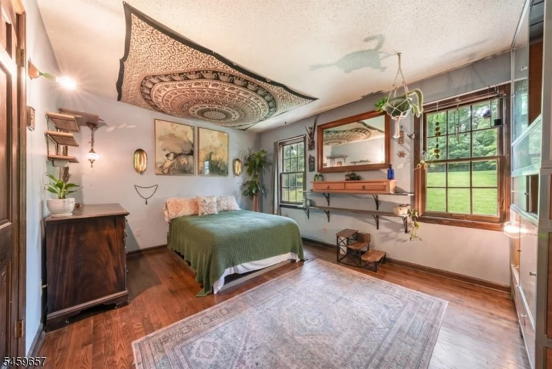 Photo of 44 Chestnut Rd