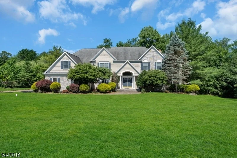 Photo of 15 Mattben Dr