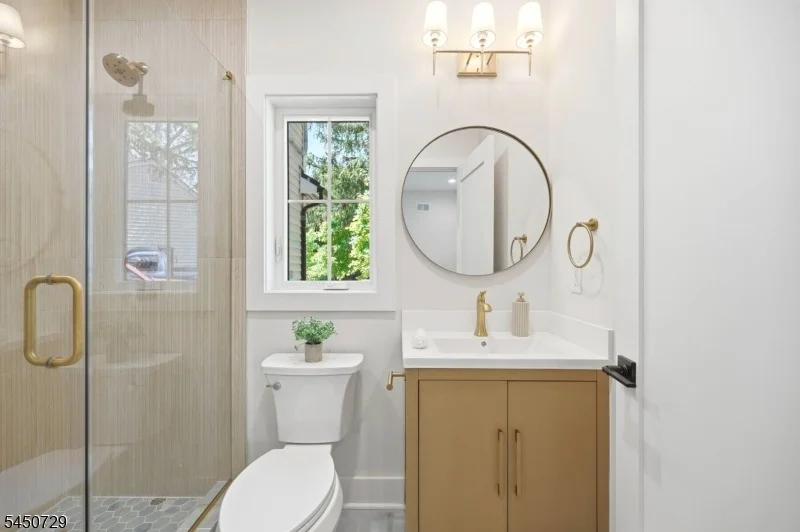 Photo of 176 Harrow Rd