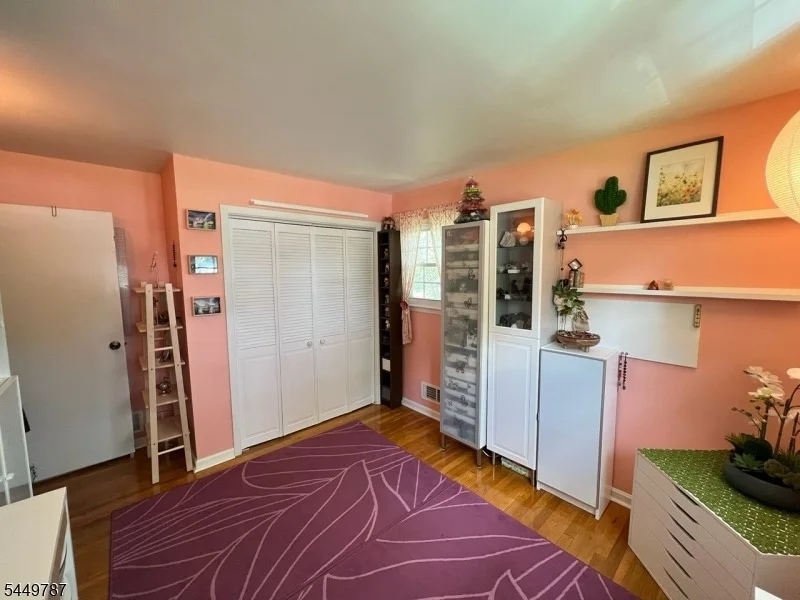 Photo of 70 Appleman Rd
