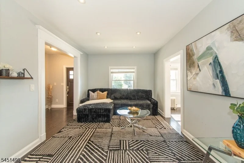 Photo of 59 Union Ave