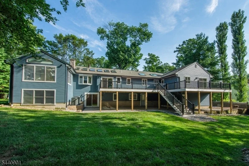 Photo of 9 Flintlock Dr