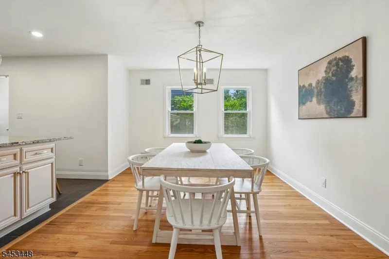 Photo of 650 Ridgewood Rd