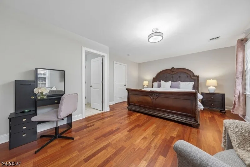 Photo of 21 Winding Way