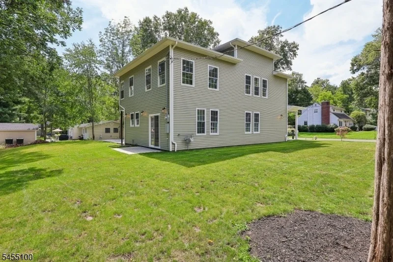 Photo of 34 Gates Ave