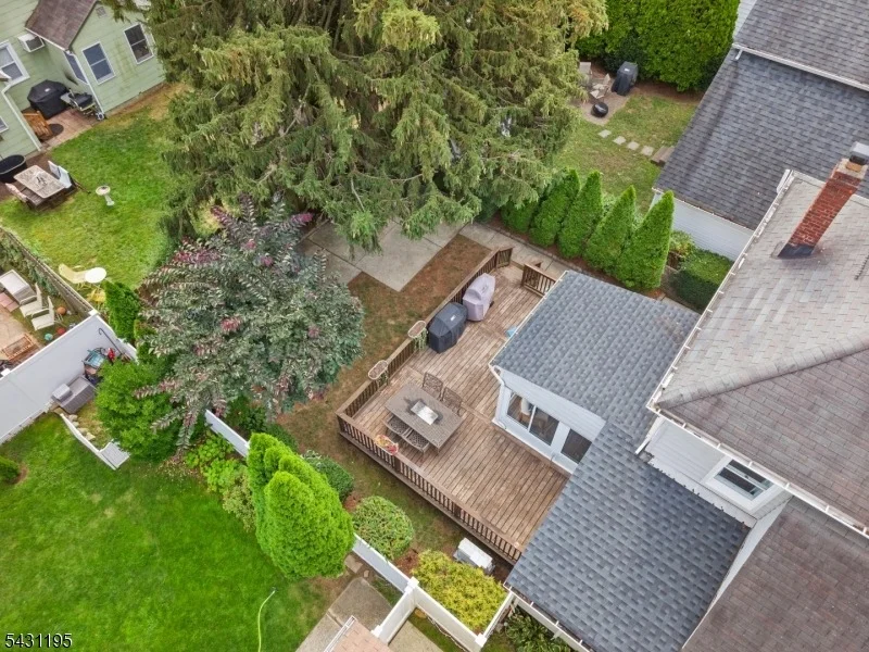 Photo of 28 Mountain Ave