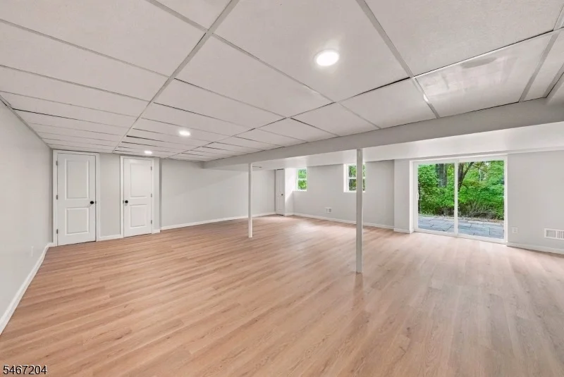 Photo of 22 Forest Ln