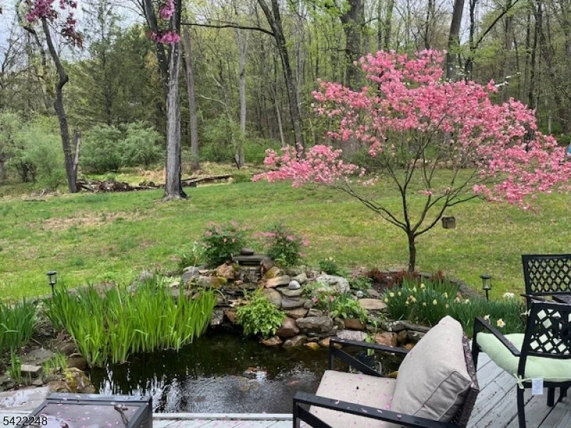 Photo of 66 Grayrock Rd
