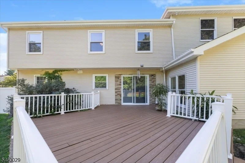 Photo of 45 Holyoke Rd
