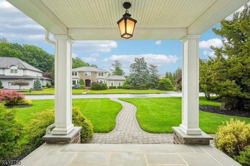 Photo of 1 York Pl