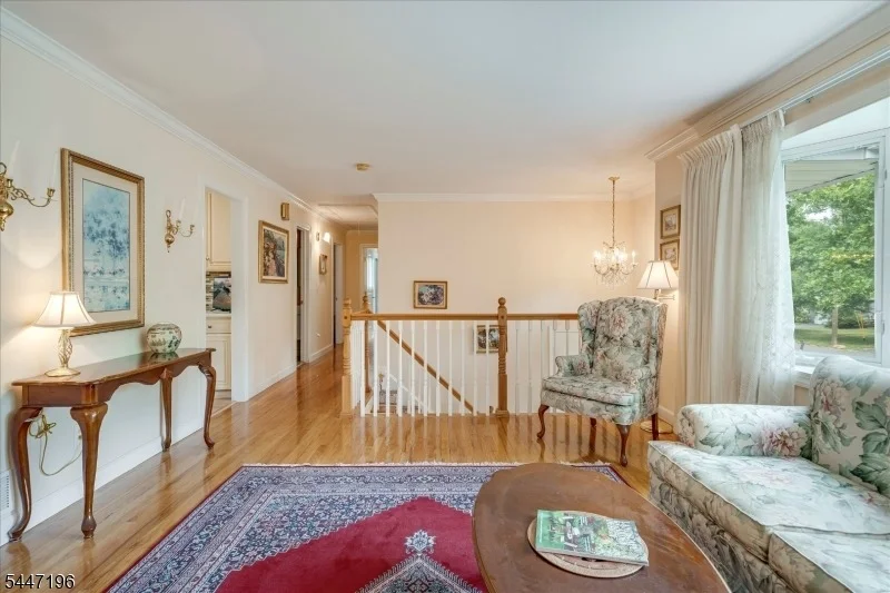 Photo of 57 Robbins Ave