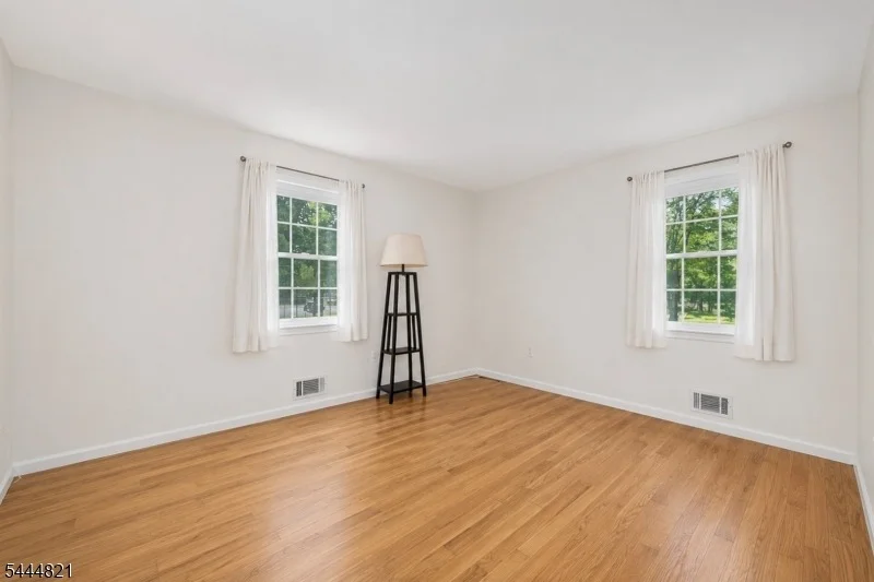Photo of 69 Jones Dr