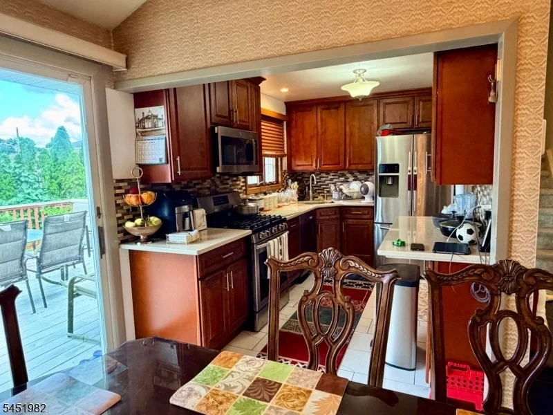Photo of 114 Sandra Dr