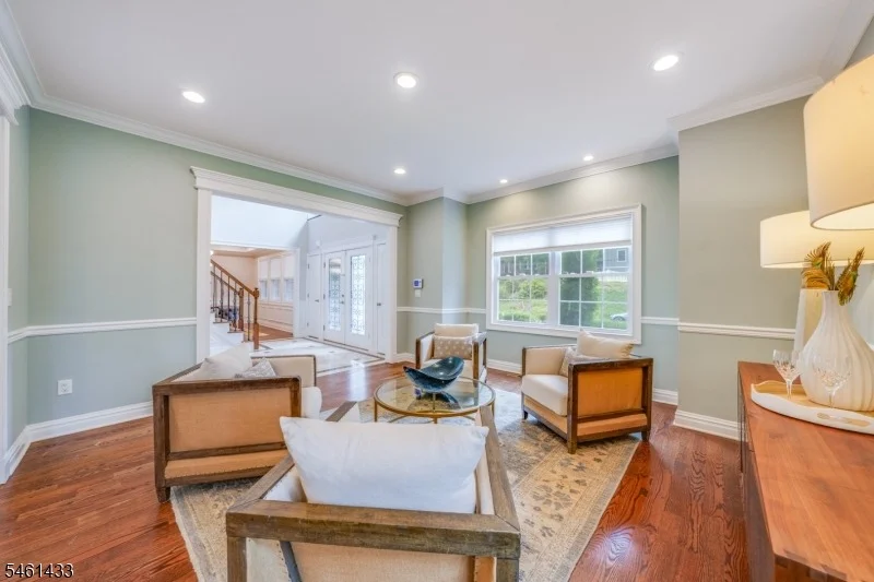 Photo of 1445 Deer Path