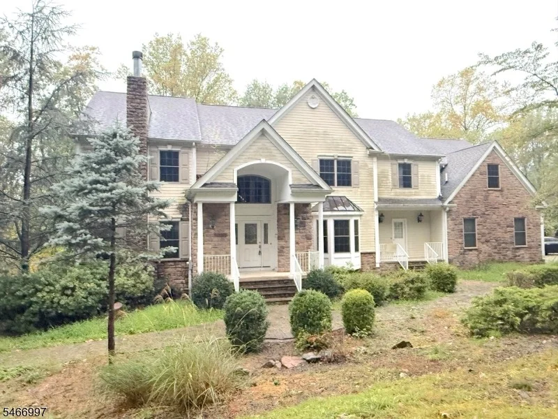 Photo of 1 Beaver Brook Rd