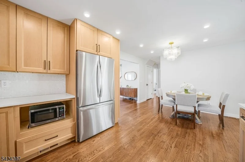 Photo of 21 Joseph Pl