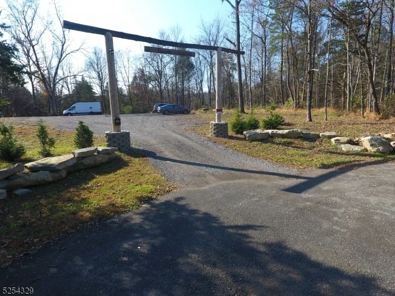 Photo of 2 Davon Ln