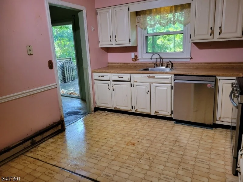 Photo of 13 Westbrook Rd
