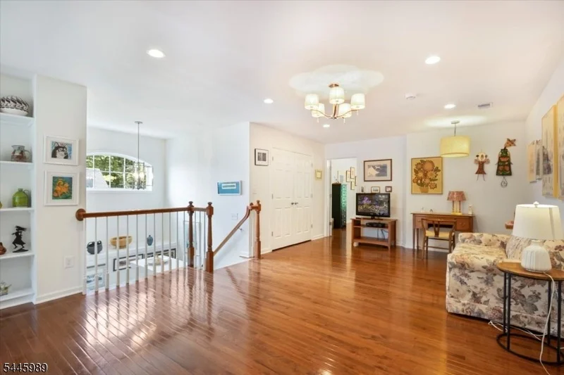Photo of 27 Harrison Way