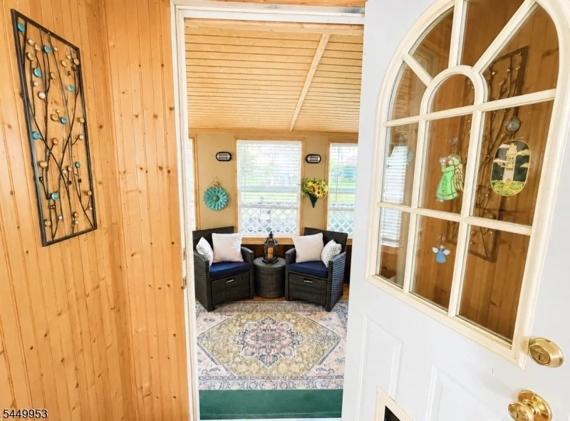 Photo of 501 Diamond Spring Rd