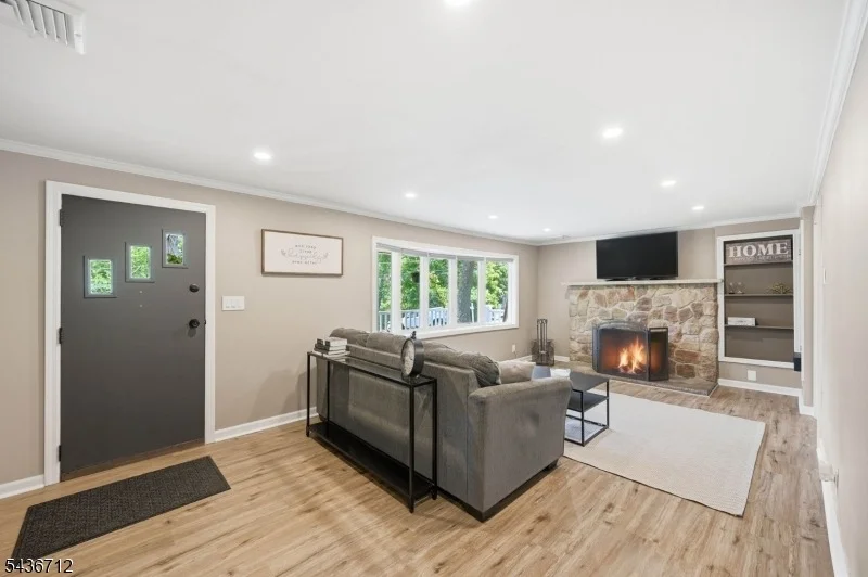 Photo of 13 HIGHVIEW TRAIL