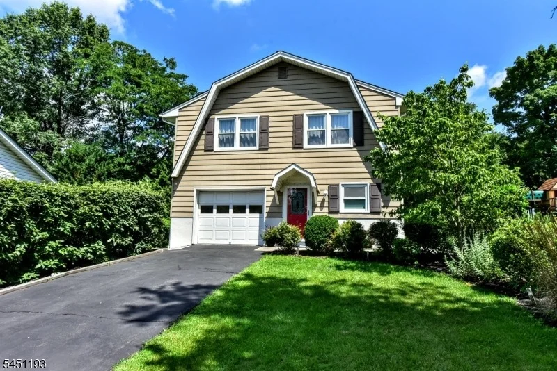 Photo of 6 Kime Ave