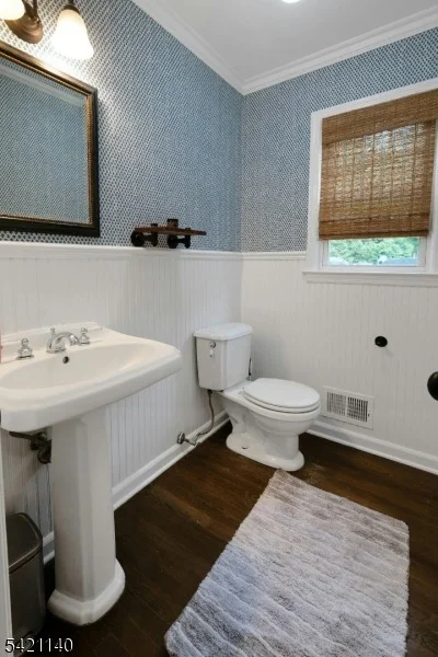 Photo of 744 River Rd