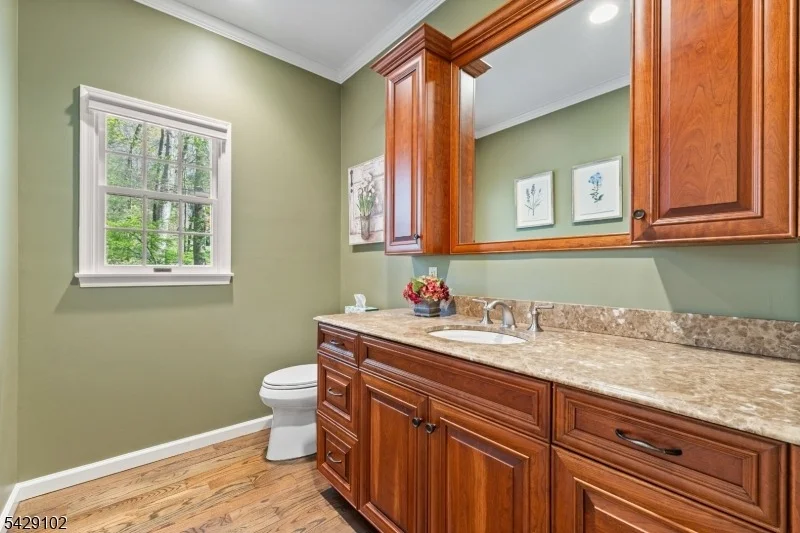 Photo of 16 Yorkshire Dr