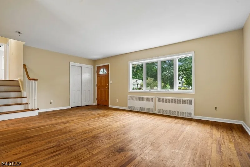 Photo of 63 Edgewood Dr