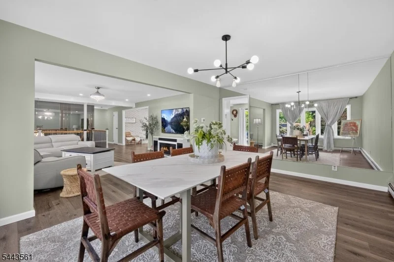 Photo of 14 Meadow Ln