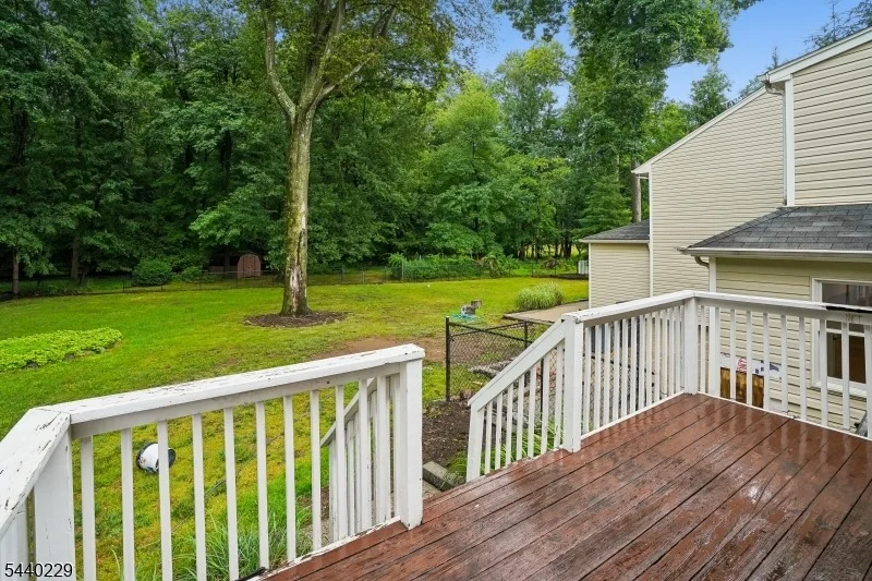 Photo of 63 Edgewood Dr