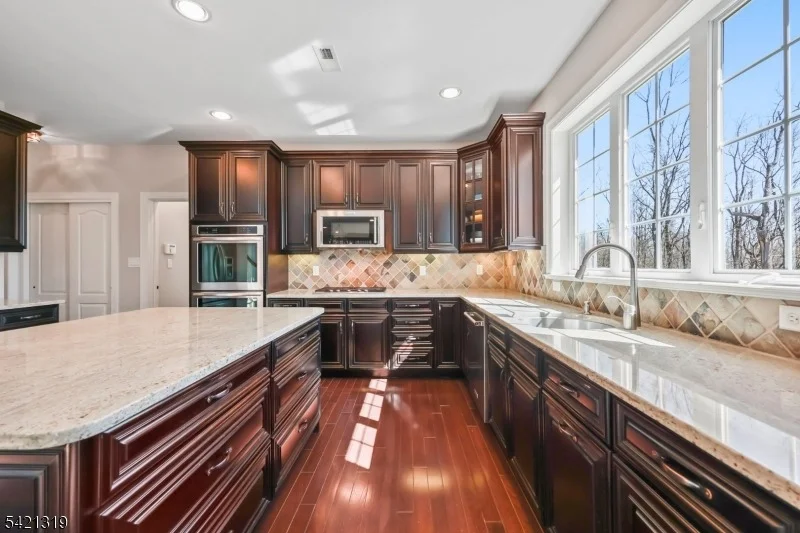 Photo of 12 Skyline Dr