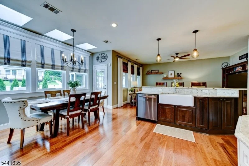 Photo of 88 Watch Hill Rd