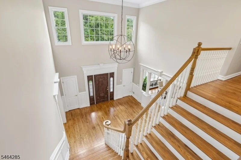 Photo of 5 Chesterfield Dr