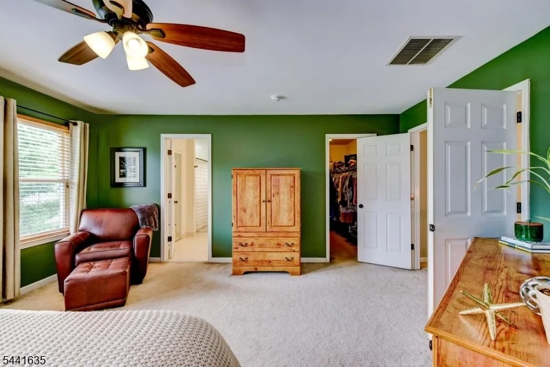 Photo of 88 Watch Hill Rd