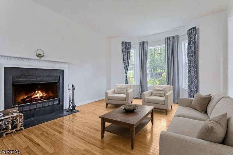 Photo of 15 Dana Dr