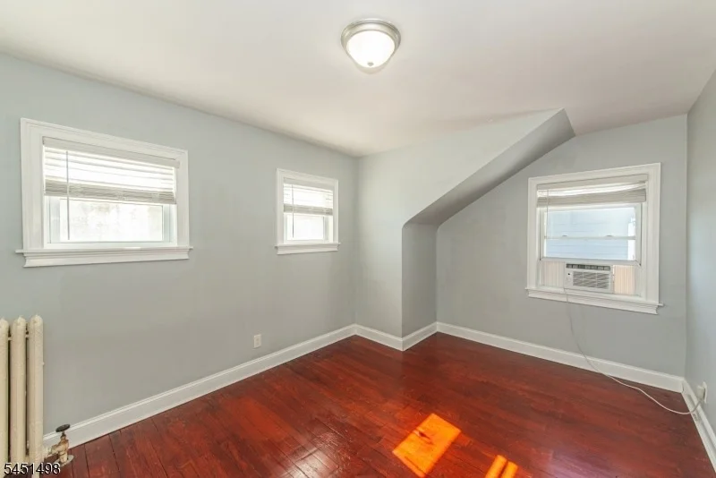Photo of 59 Union Ave
