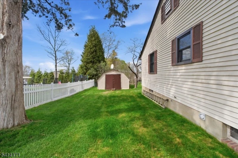 Photo of 96 Wiltop Rd