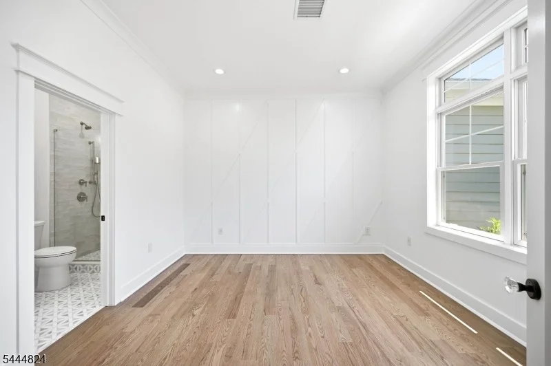Photo of 2 Wingate Dr