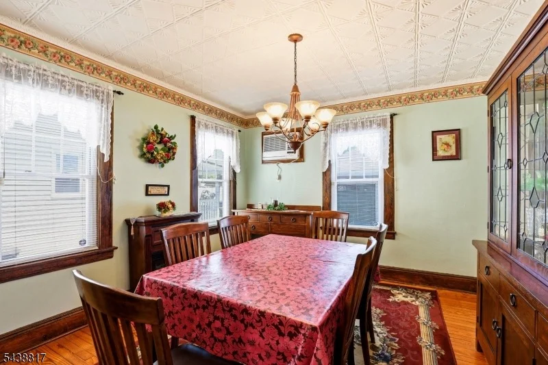 Photo of 332 Riverside Ave