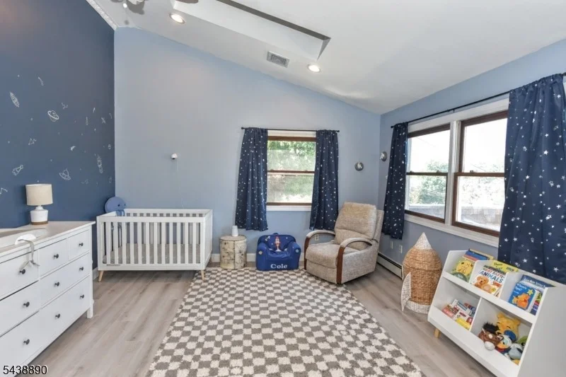 Photo of 27 Joan St