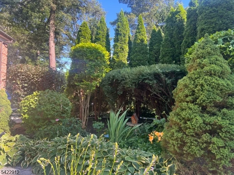 Photo of 173 Point Breeze Dr