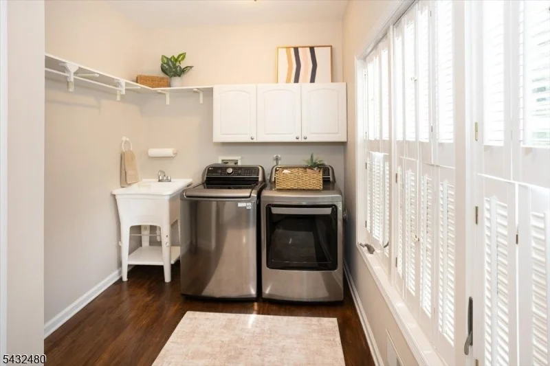 Photo of 9 Edgewood Ter